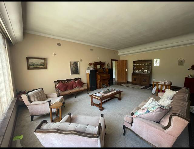 4 BEDROOM HOUSE FOR SALE IN THREE RIVERS PROPER